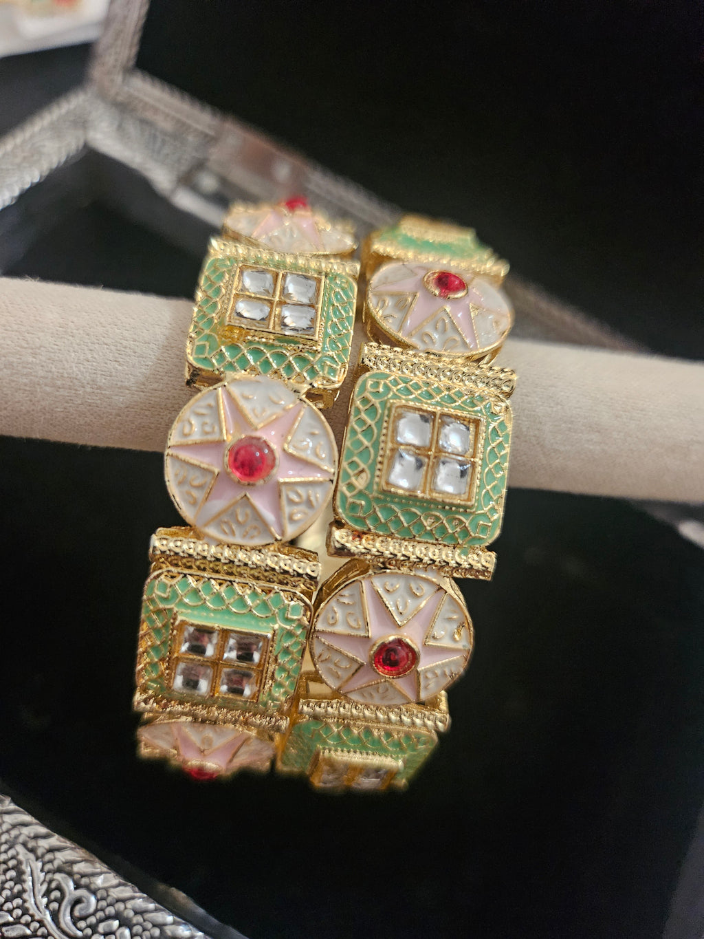 Kundan Bangles Pastel Vert & Rose ✨
