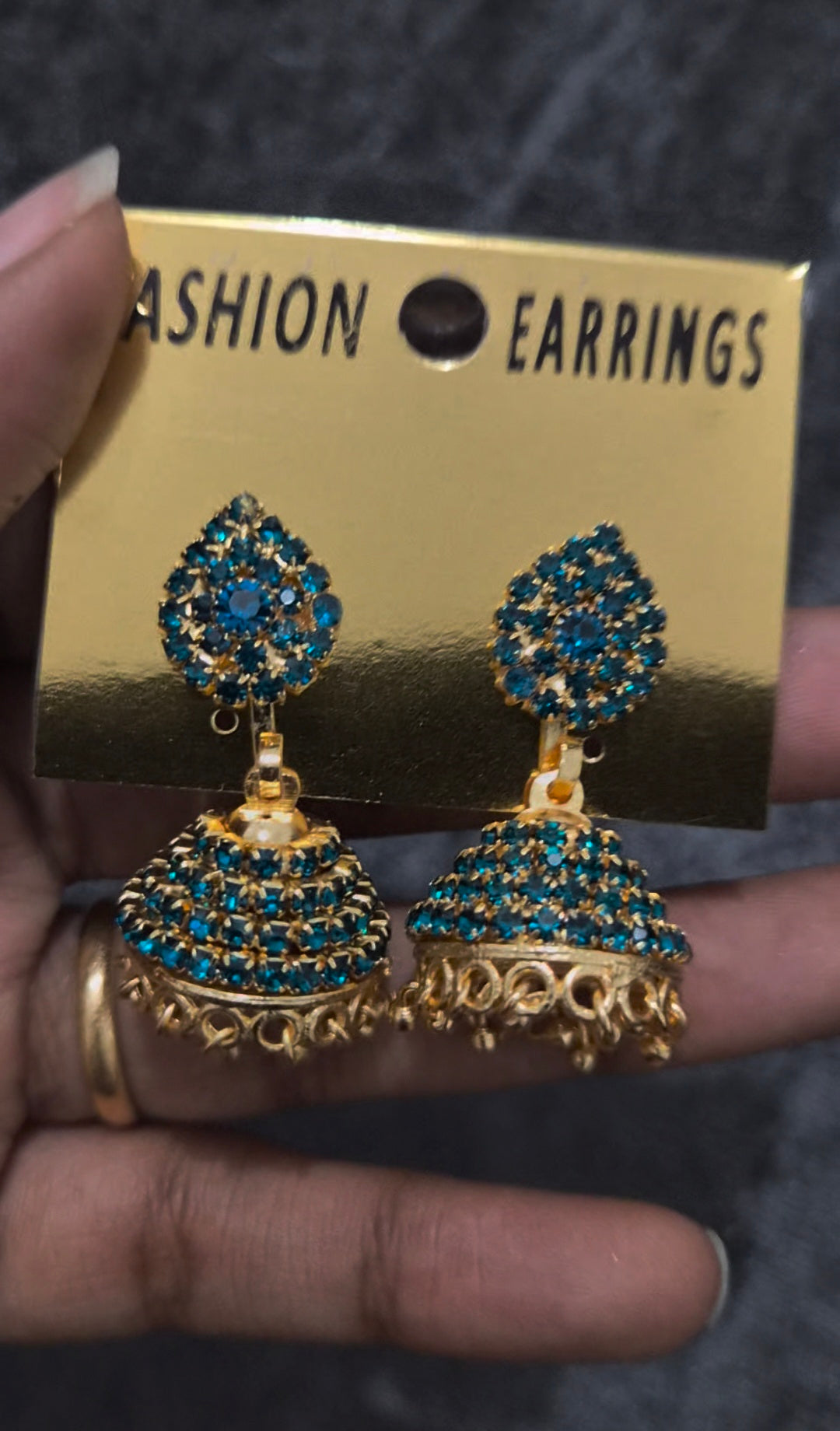 Jhumka élégant - Disponible en 5 coloris