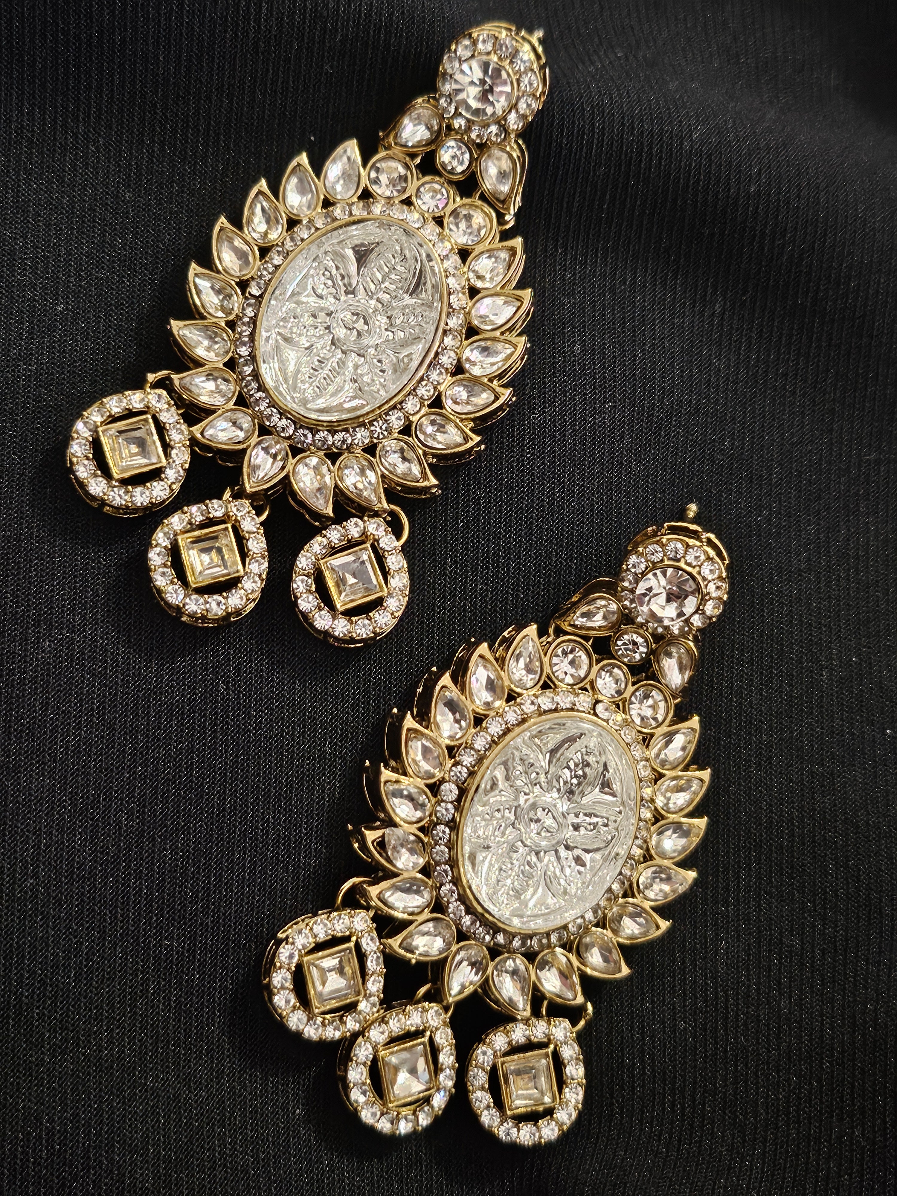 Kundan Florale Royale